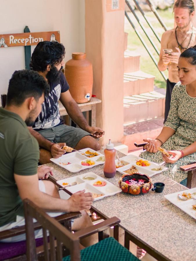Shiv Shakti Yogpeeth Cottages ริชิเคช ภายนอก รูปภาพ