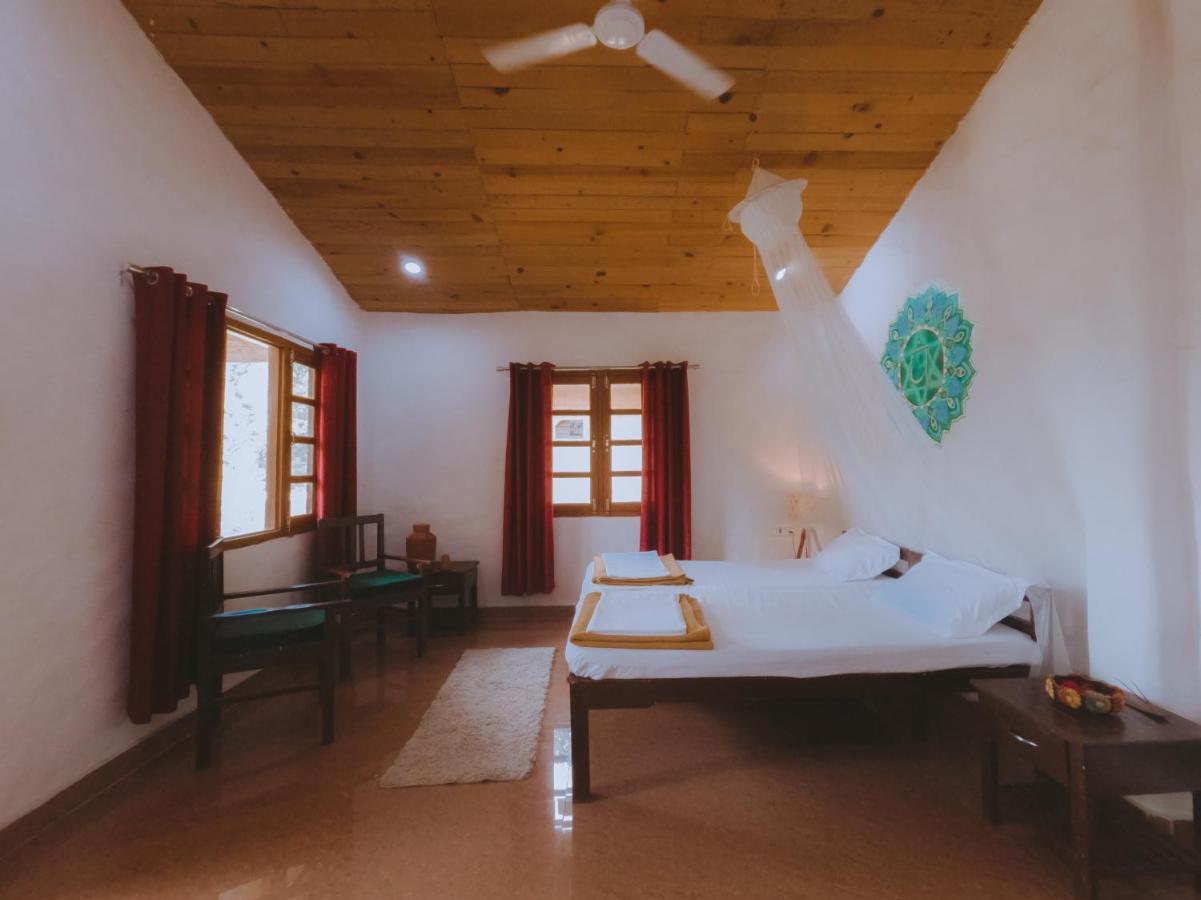 Shiv Shakti Yogpeeth Cottages ริชิเคช ภายนอก รูปภาพ
