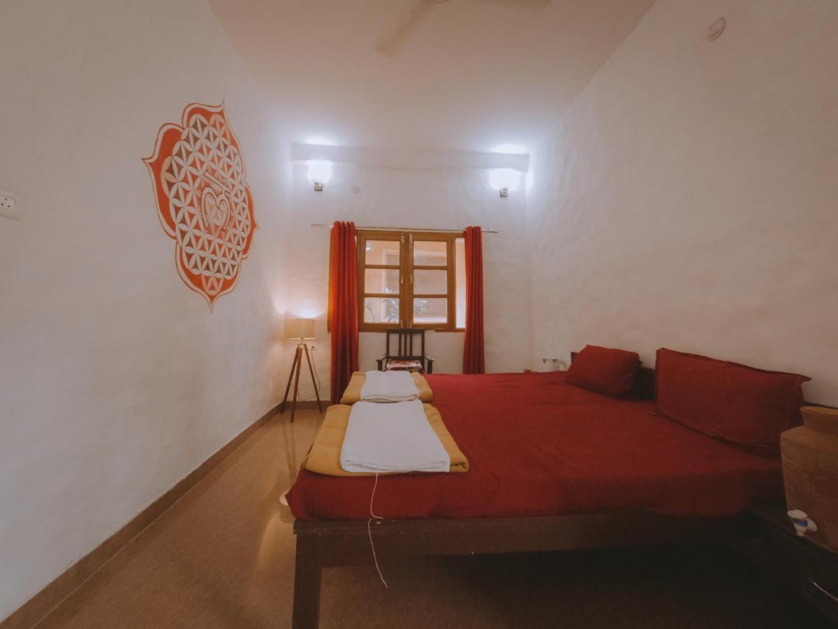 Shiv Shakti Yogpeeth Cottages ริชิเคช ภายนอก รูปภาพ