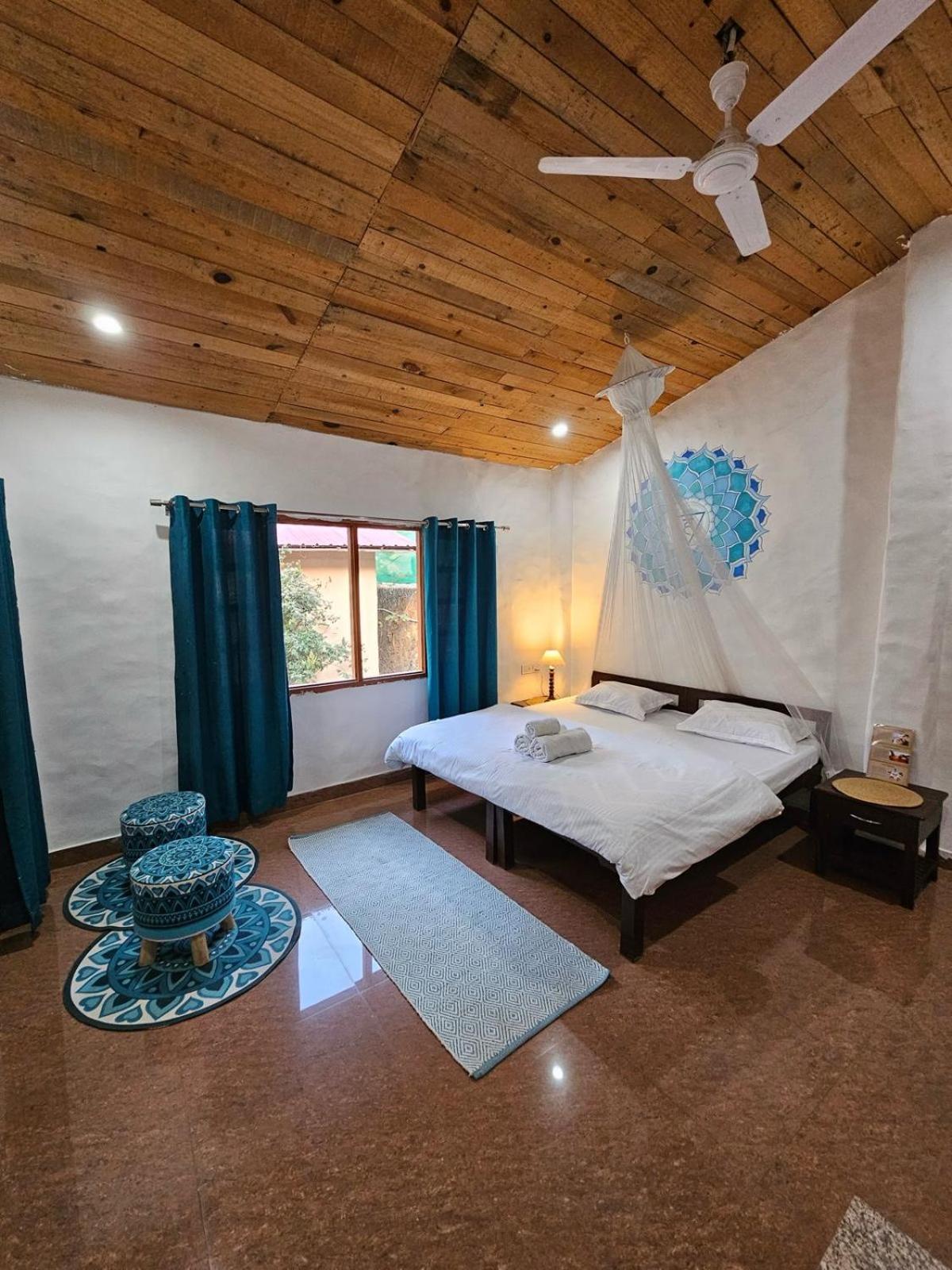 Shiv Shakti Yogpeeth Cottages ริชิเคช ภายนอก รูปภาพ